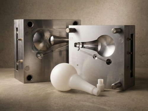 Изделие из пластика